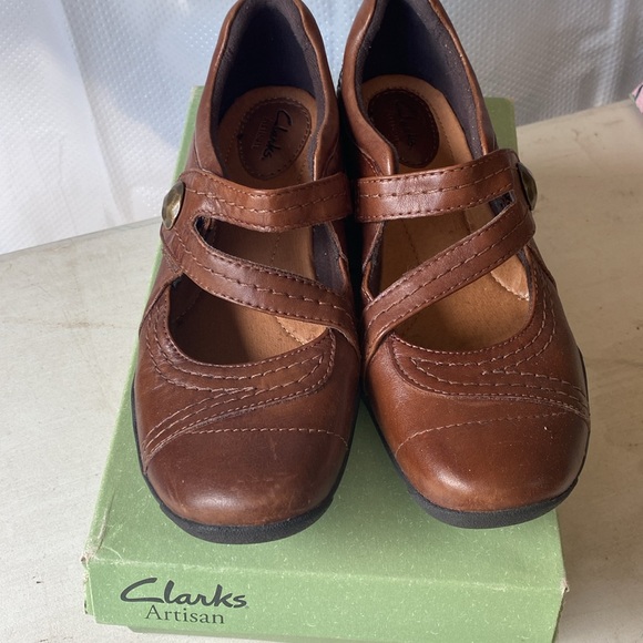 Clarks Artisian - Picture 5 of 8